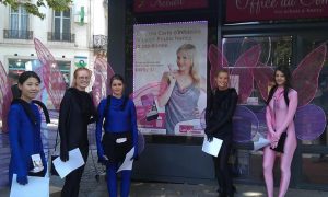 Animation pour les vitrines de nancy par des hotesses papillons